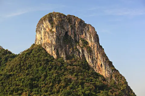 เขาอกทะลุ จังหวัดพัทลุง