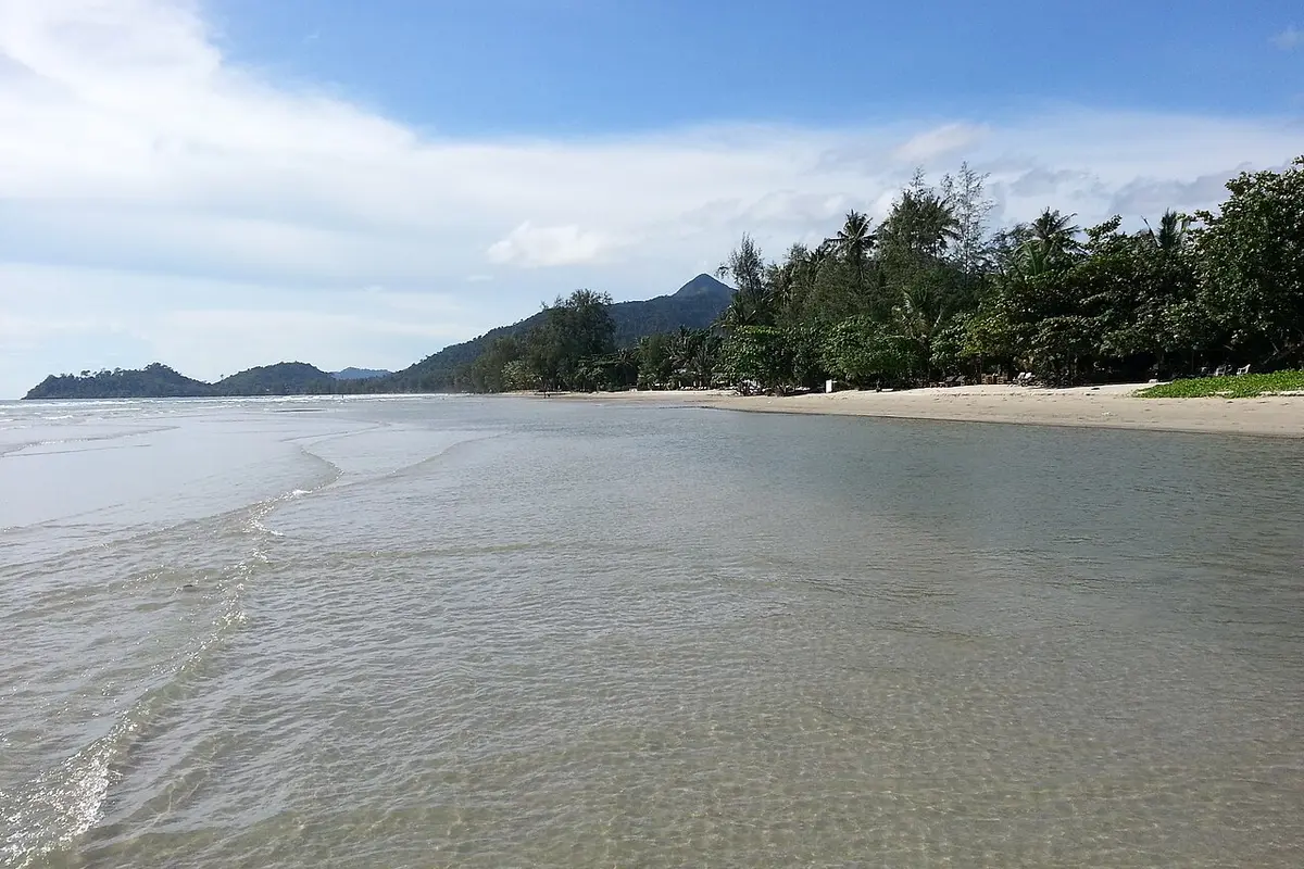 หาดคลองพร้าว จังหวัดตราด