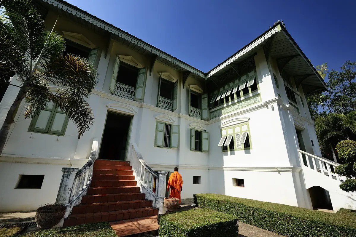 คุ้มเจ้าหลวงเมืองแพร่ จังหวัดแพร่