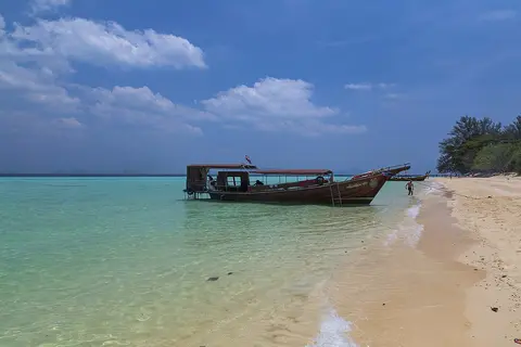 เกาะกระดาน จังหวัดตรัง