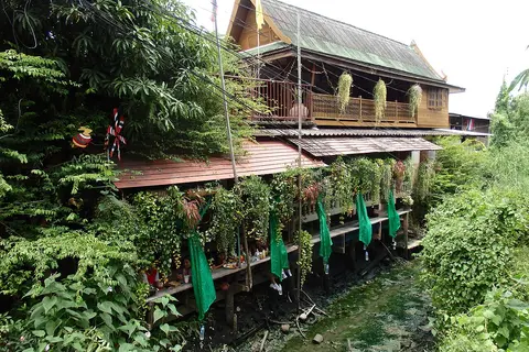 เกาะเกร็ด จังหวัดนนทบุรี
