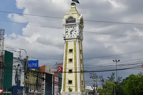ท่าน้ำนนทบุรี (หอนาฬิกา) จังหวัดนนทบุรี