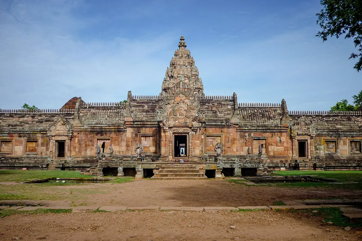 อุทยานประวัติศาสตร์พนมรุ้ง จังหวัดบุรีรัมย์