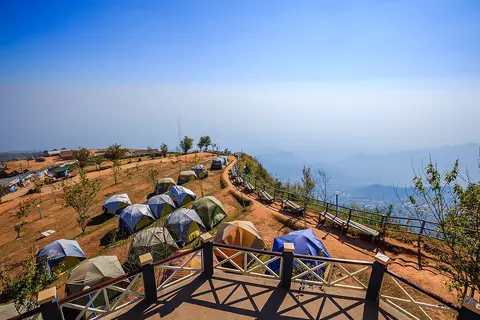 ลานกางเต็นท์ภูทับเบิก จังหวัดเพชรบูรณ์