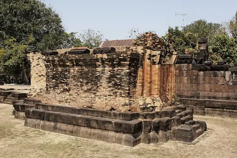 ปราสาทสระกำแพงใหญ่ จังหวัดศรีสะเกษ