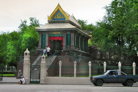 ศาลพระกาฬ จังหวัดลพบุรี