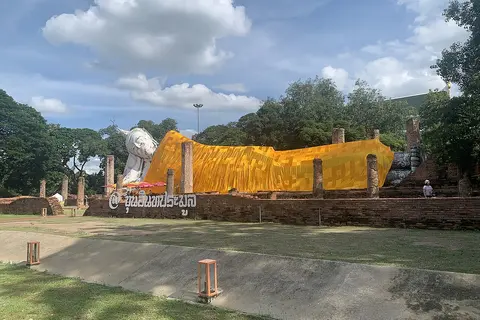 วัดขุนอินทประมูล จังหวัดอ่างทอง