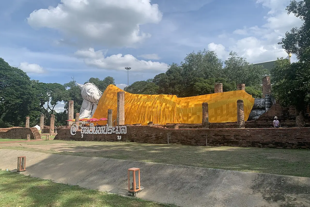 วัดขุนอินทประมูล จังหวัดอ่างทอง