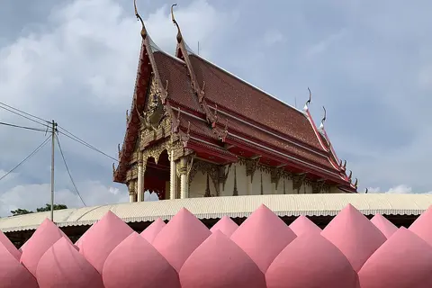วัดม่วง จังหวัดอ่างทอง