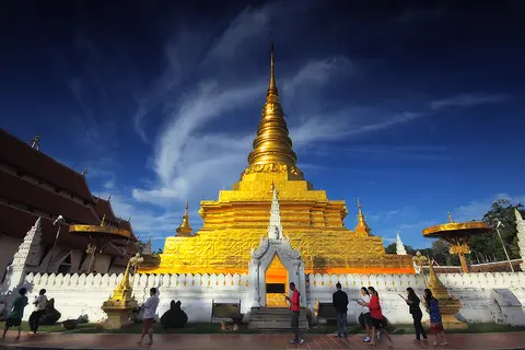 วัดพระธาตุแช่แห้ง จังหวัดน่าน