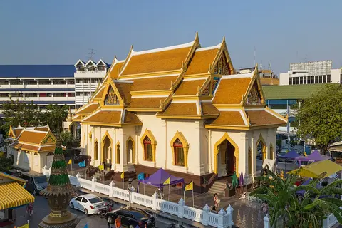 วัดไตรมิตรวิทยาราม จังหวัดกรุงเทพมหานคร