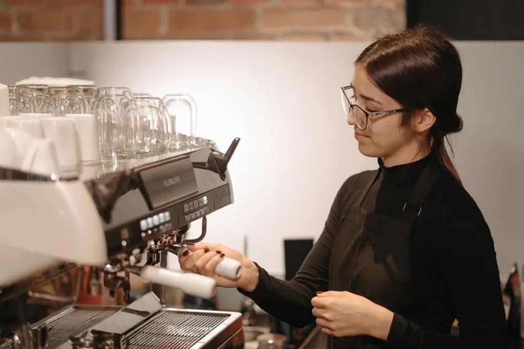 สมัครสมาชิกร้านกาแฟเพื่อสะสมแต้มและรับโปร