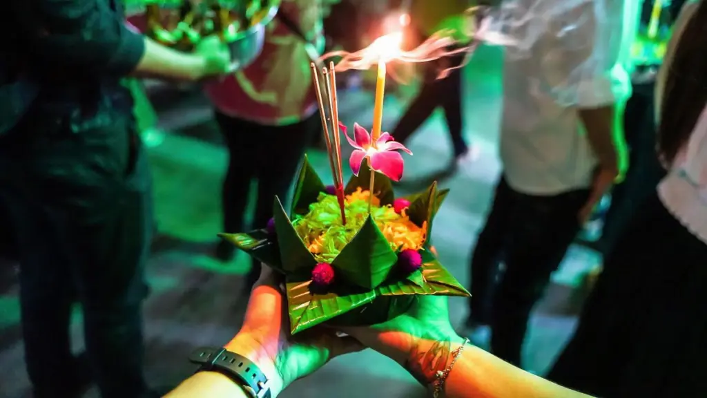 ลอยกระทง 2569 ตรงกับวันไหน เที่ยวงานไหนดี สุโขทัย ยี่เป็งเชียงใหม่ กระทงสายตาก และจุดลอยในกรุงเทพ