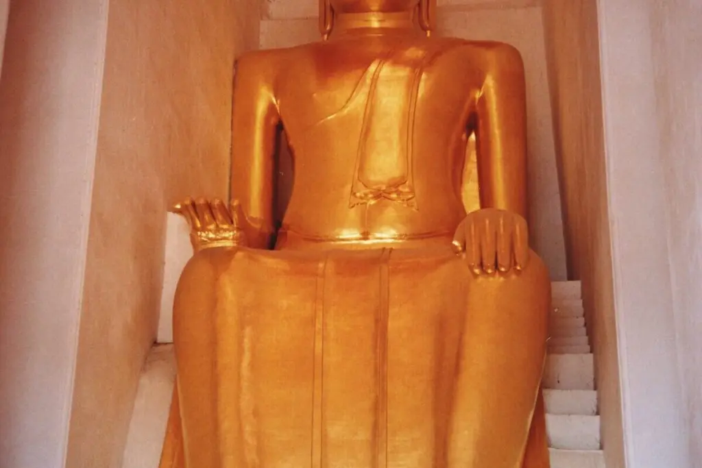 หลวงพ่อโต วัดป่าเลไลยก์วรวิหาร