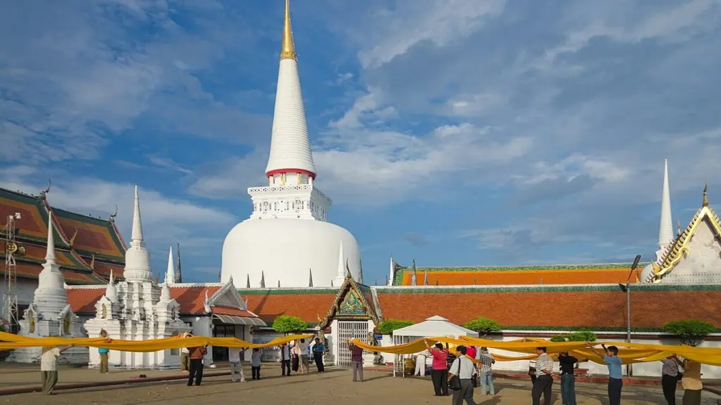 เที่ยวนครศรีธรรมราช 6 ที่ วัดพระมหาธาตุ คีรีวง ไอ้ไข่ น้ำตก หาดขนอม แพลน 3 วัน 2 คืน